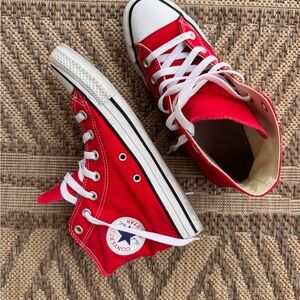 Converse Chuck Taylor All Star Red High Top Canvas Sneakers Men's Size 6 women 8